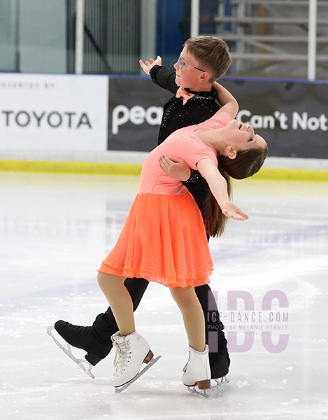 Sarah Hardy & Aleksandr Perevezentsev