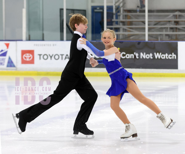 Sofia Gates & Nikolas Vayo