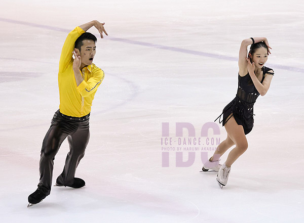 Akari Kinoshita & Takahiko Tamura
