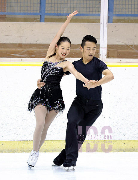 Akari Kinoshita & Takahiko Tamura
