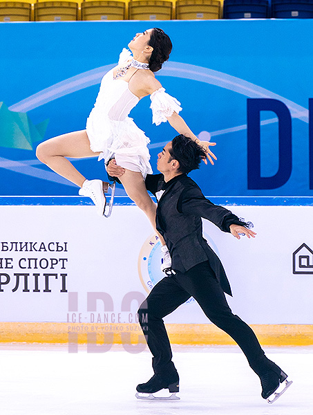 Kana Muramoto & Daisuke Takahashi (JPN)