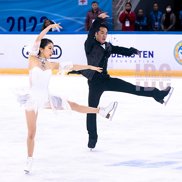 Kana Muramoto & Daisuke Takahashi (JPN)