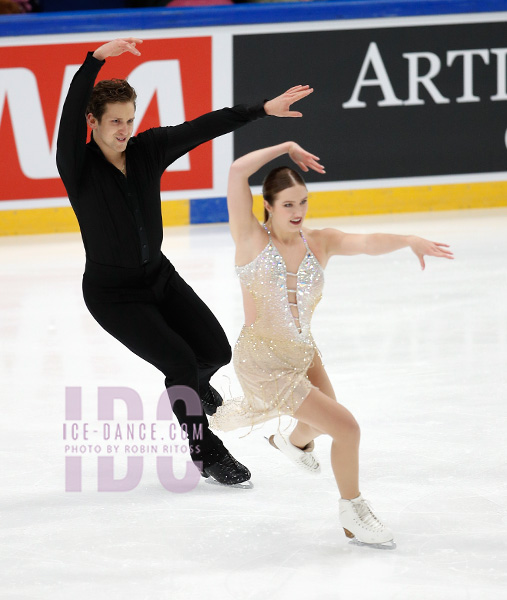 Christina Carreira & Anthony Ponomarenko (USA)