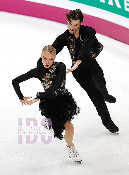 Phebe Bekker & James Hernandez (GBR)