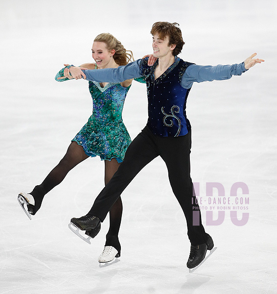 Eva Pate & Logan Bye (USA)