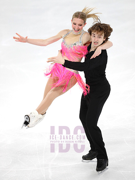 Eva Pate & Logan Bye (USA)