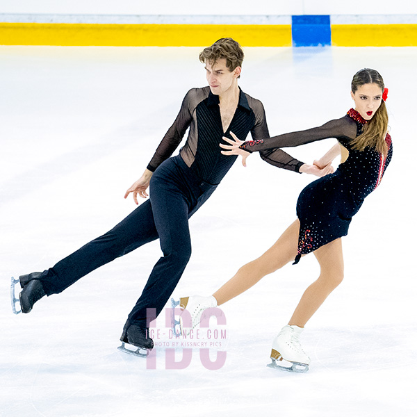 Grace Elizabeth Vainik & Yehor Barshak  (GEO)