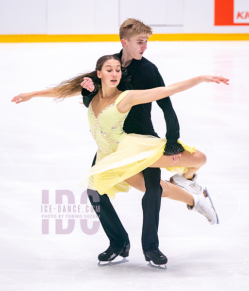 Izabella Sukhovskaya & Trevor Sebastian Malkasaari (EST)