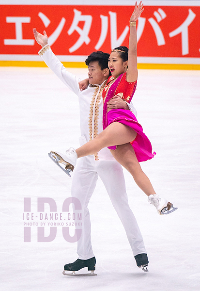 Hailey Yu & Brendan Giang (CAN)
