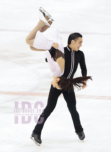 Sara Kishimoto & Atsuhiko Tamura
