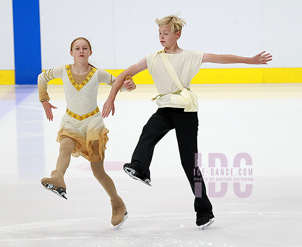 Dessie Hoewing-Moxley & Daniel Dehart