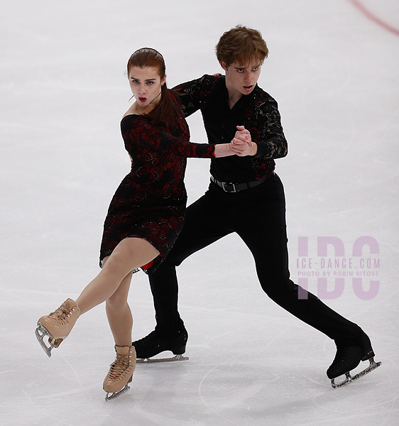 Emma L'Esperance & Mika Amdour