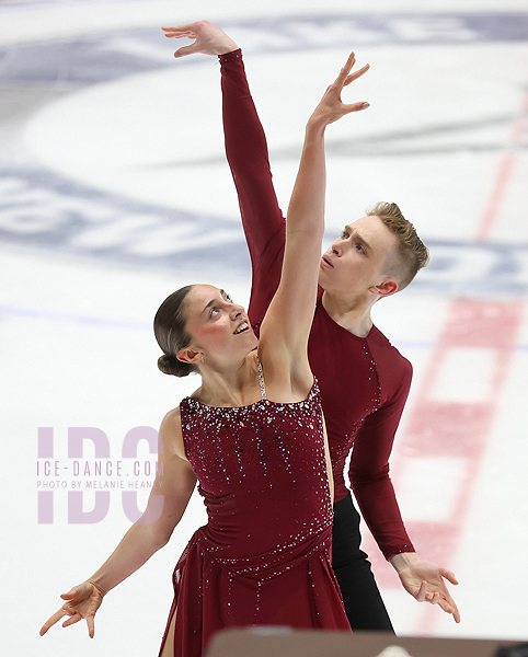 Caroline Depietri & TJ Carey