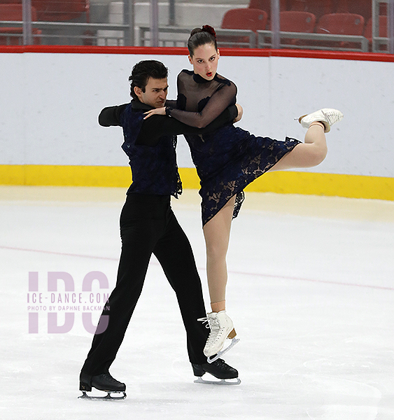 Helena Carhart & Volodymyr Horovyi (USA)
