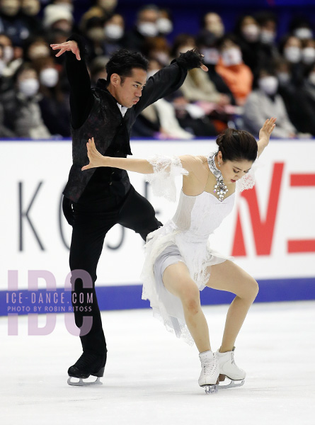 Kana Muramoto & Daisuke Takahashi (JPN)