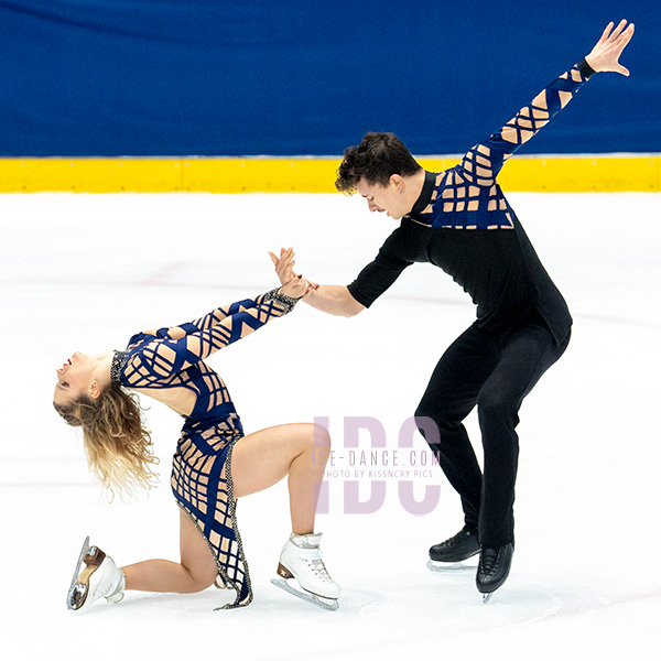 Marie Dupayage & Thomas Nabais (FRA)