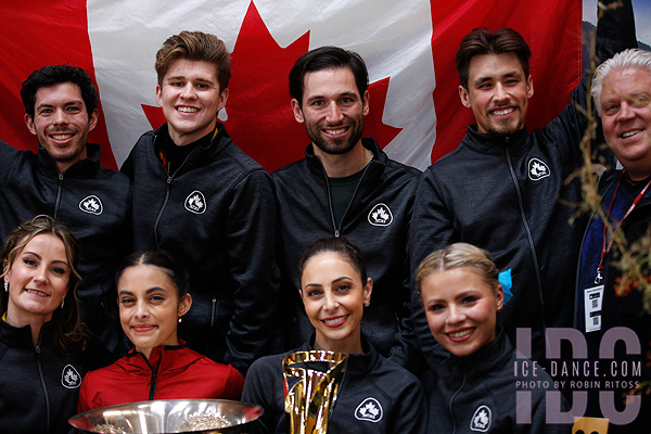 Team Award Ceremony - Canada (Gold)