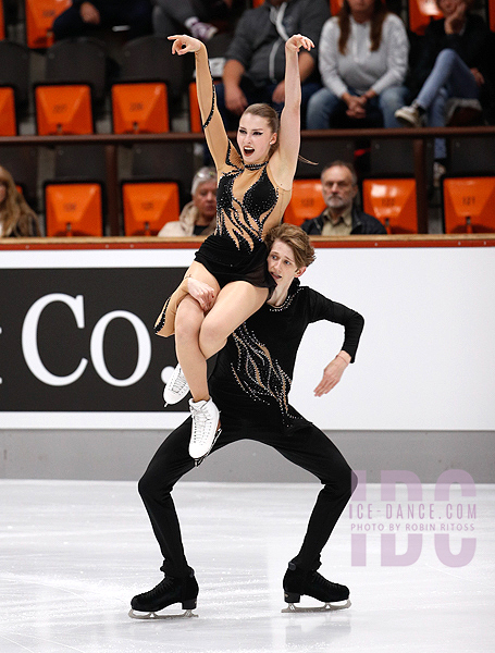Mariia Holubtsova & Kyryl Bielobrov (UKR)