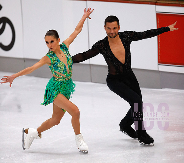 Lilah Fear & Lewis Gibson (GBR)