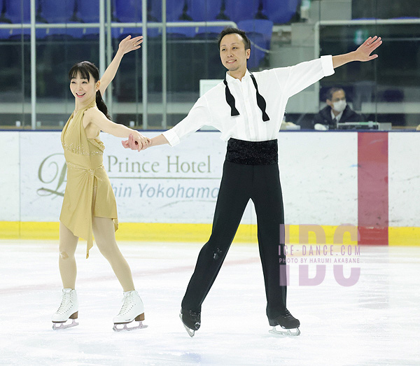 Toko Kobayashi & Atsuchi Funabashi