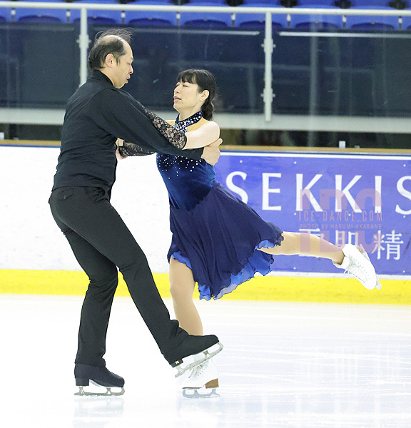 Mitsuko Nishikawa & Naoaki Nishikawa