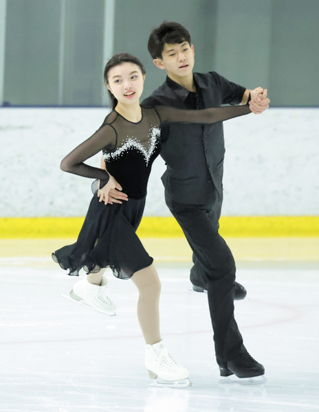 Ayasa Masuhara & Yushi Ando