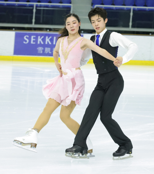 Shiori Iwanaga & Eisuke Kumano
