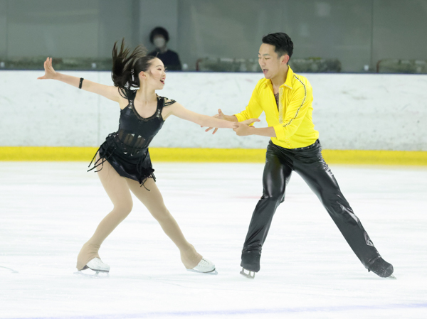 Akari Kinoshita & Takahiko Tamura