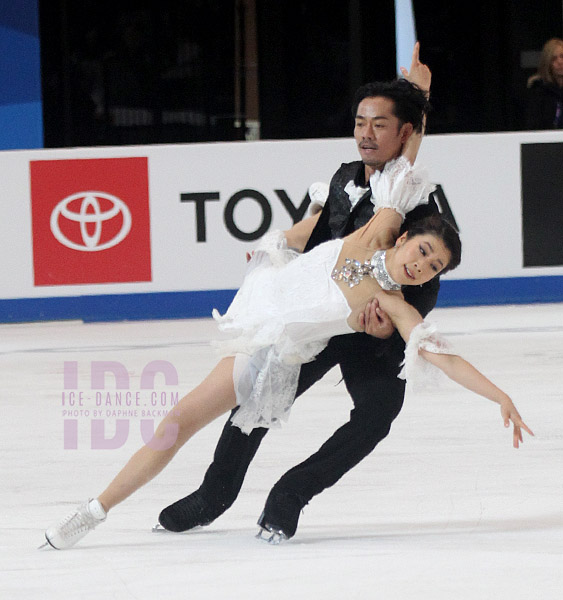 Kana Muramoto & Daisuke Takahashi (JPN)