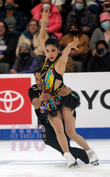 Kana Muramoto & Daisuke Takahashi (JPN)
