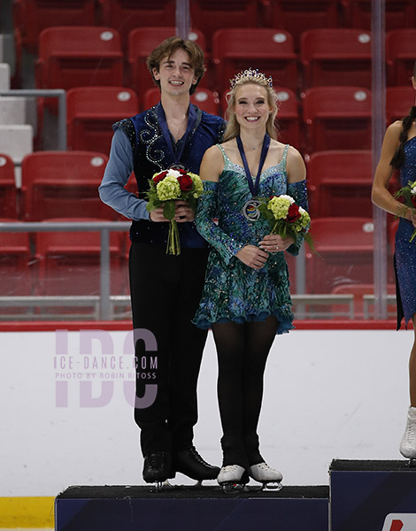 Silver - Eva Pate & Logan Bye (USA)