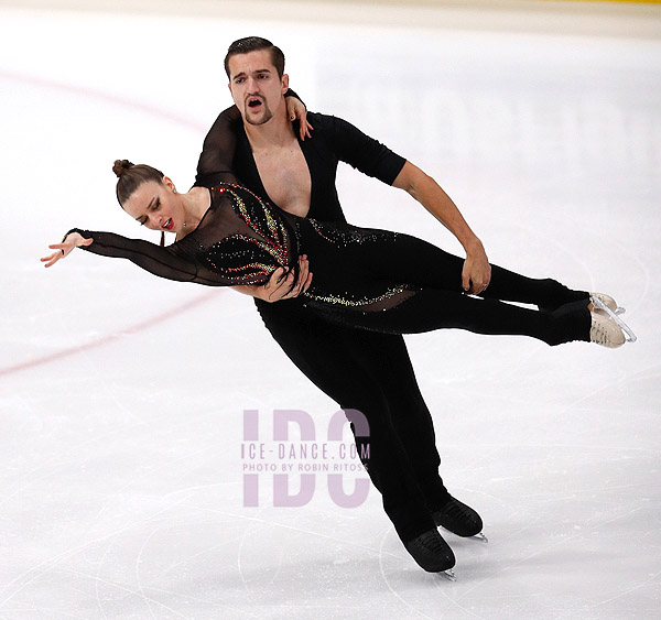 Marie-Jade Lauriault & Romain Le Gac (CAN)