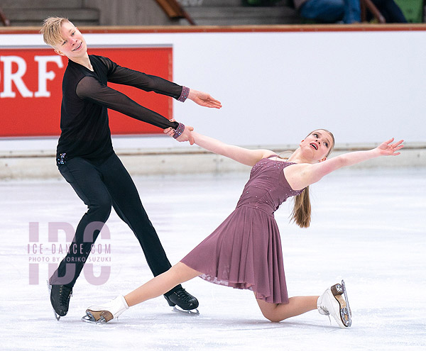Enna Kesti & Oskari Liedenpohja (FIN)