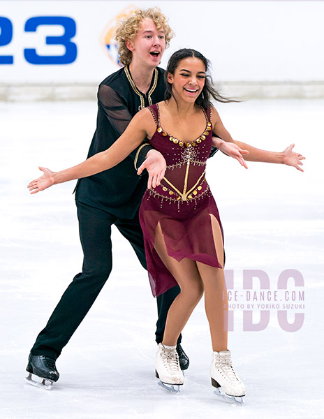 Hilda Taylor & Urho Reina (FIN)