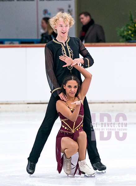 Hilda Taylor & Urho Reina (FIN)