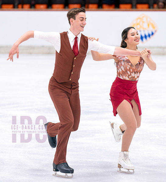 Athena Faith Roberts & Eric Alis (ESP)