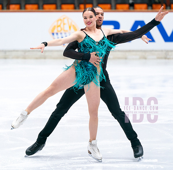 Natacha Lagouge & Arnaud Caffa (FRA)