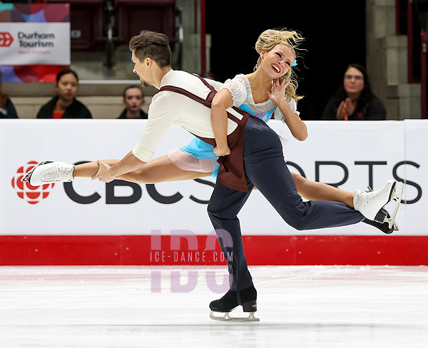 Molly Lanaghan & Dmitre Razgulajevs