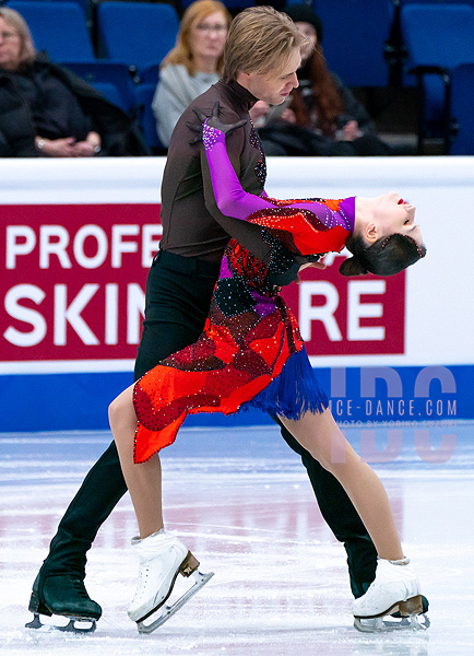 Viktoriia Azroian & Artur Gruzdev (ARM)