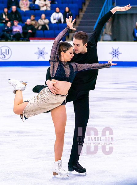 Victoria Manni & Carlo Roethlisberger (ITA)