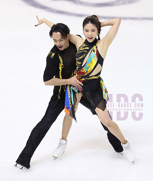Kana Muramoto & Daisuke Takahashi (JPN)