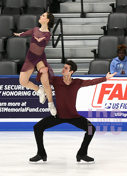Helena Carhart & Volodymyr Horovyi