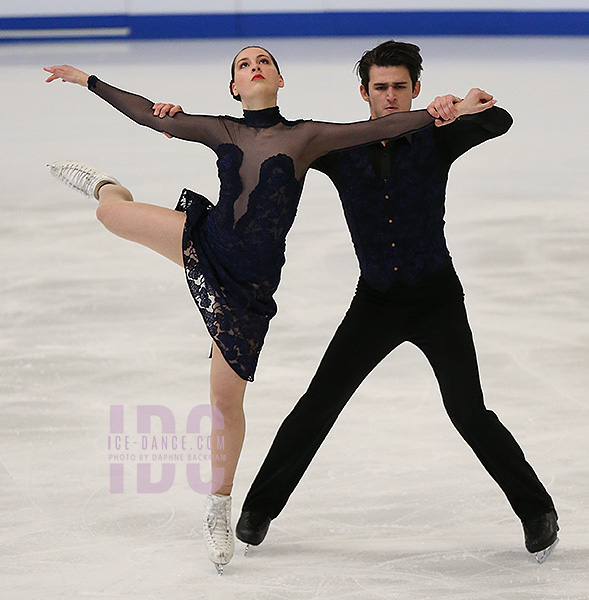 Helena Carhart & Volodymyr Horovyi