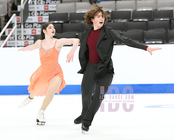 Jenna Hauer & Benjamin Starr