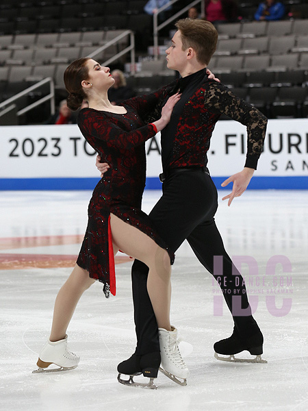 Emma L'Esperance & Mika Amdour