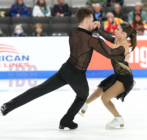 Isabelle Larson & Jonathan Young