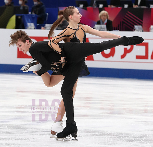 Maria Holubtsova & Kyryl Bielobrov (UKR)