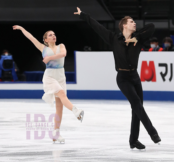 Victoria Manni & Carlo Roethlisberger (ITA)