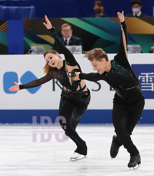 Allison Reed & Saulius Ambrulevicius (LTU)