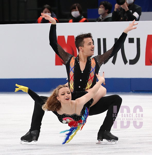 Marie Dupayage & Thomas Nabais (FRA)